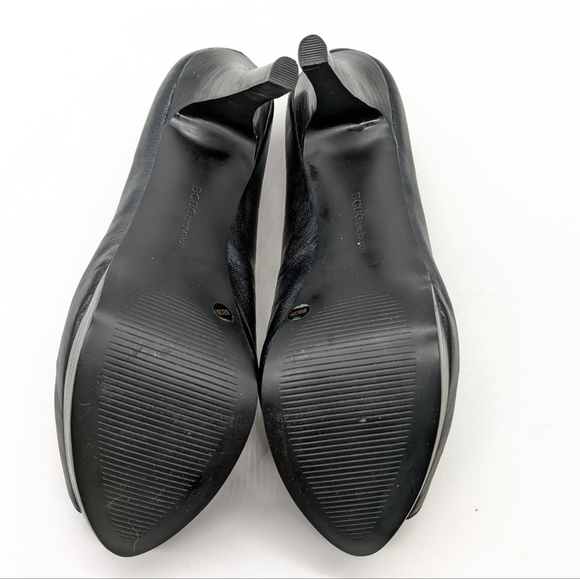 BCBGeneration Flow Black Open Toe Black Heels Pumps Women's Size 8.5 - Picture 5 of 6